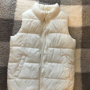 Girls puffer vest